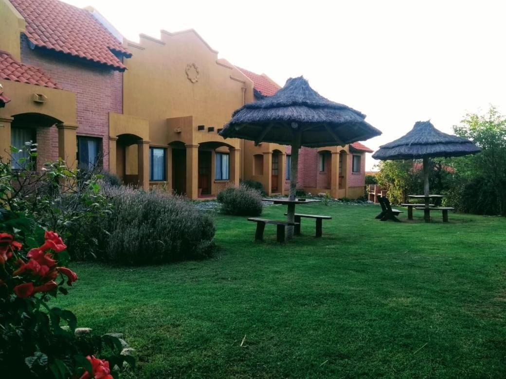 Barranca Del Indio Aparthotel Merlo Exterior foto